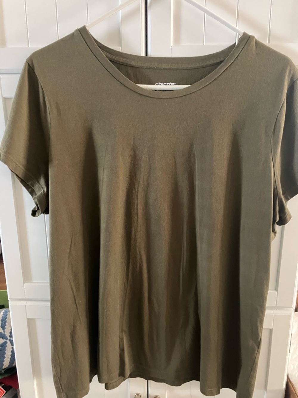 Chico's Olive Green Short Sleeve Crewneck Tee Size 3 - Picture 4 of 7